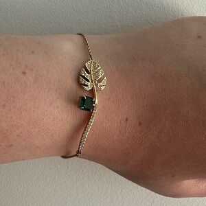 ✨SWAROVSKI ADJUSTABLE BRACELET ✨